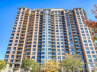 55 Strathaven Dr #1007, Mississauga, ON L5R 4G9