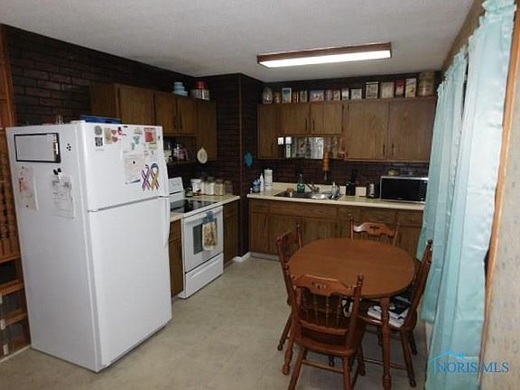 5th image of 8899 Township Road 19
