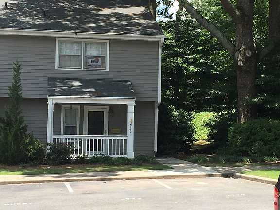 4th image of 2772 Farmstead Rd SE