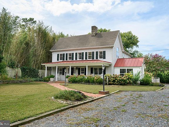 2nd image of 119 Watson Rd