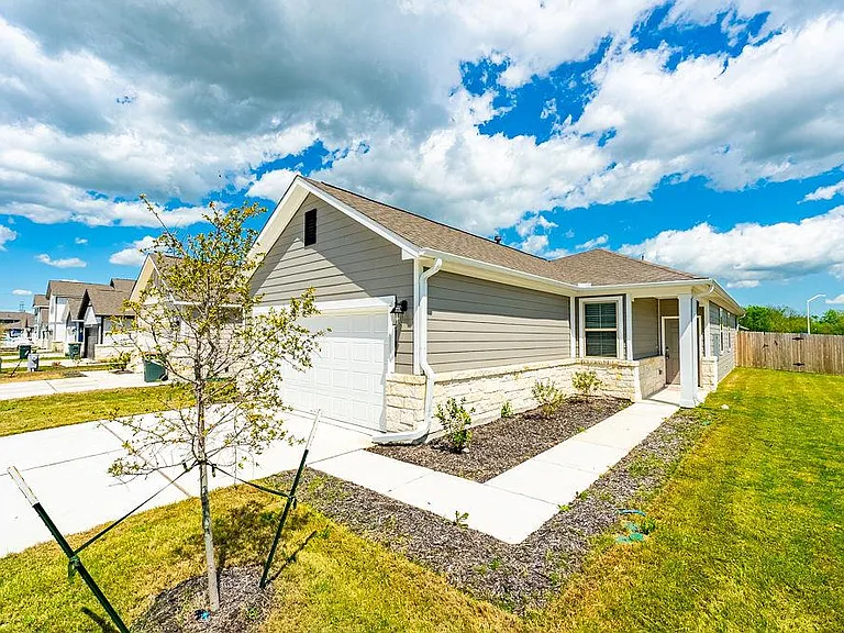 12411 Zenyatta Dr — Photo 21