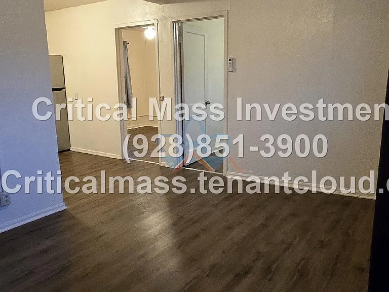 405 W Oak St #G — Photo 20