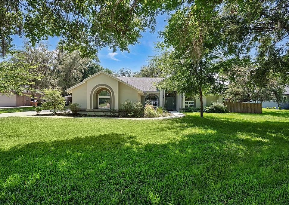 1st image of 2762 SHANNIN DRIVE