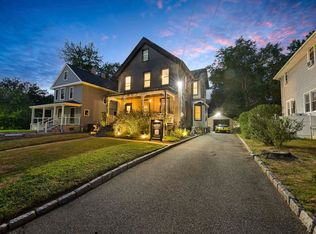 203 John St, Englewood, NJ 07631