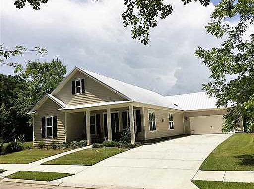1st image of 122 Heron Park Dr