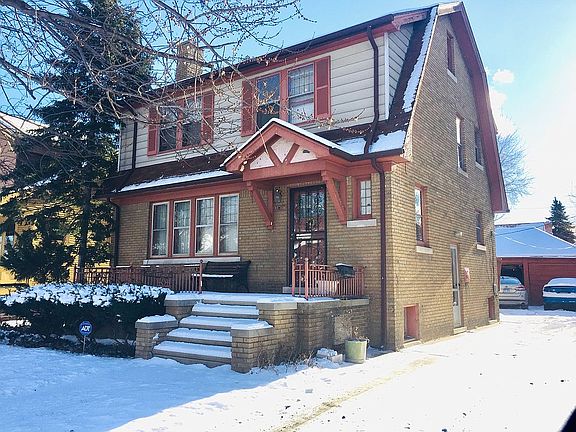 4th image of 11760 Rosemary St