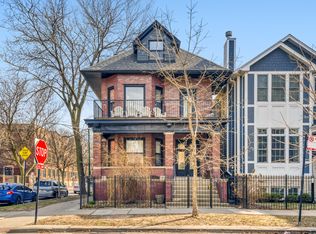 1501 W Wellington Ave #2, Chicago, IL 60657