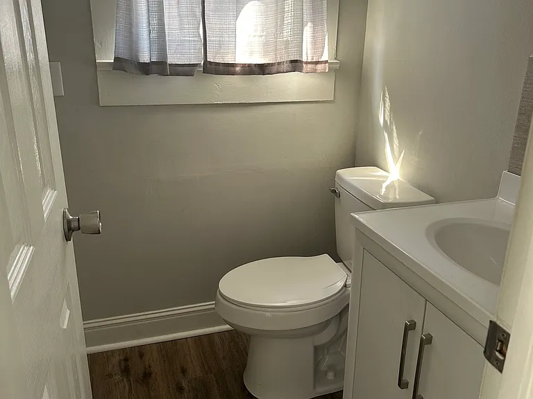 1543 Lodge St — Photo 5