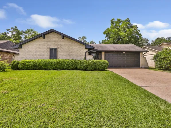 3802 Bluerock St, Houston, TX 77039