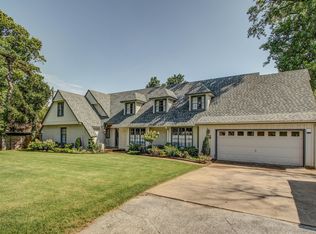 2956 E 47th St S, Tulsa, OK 74105