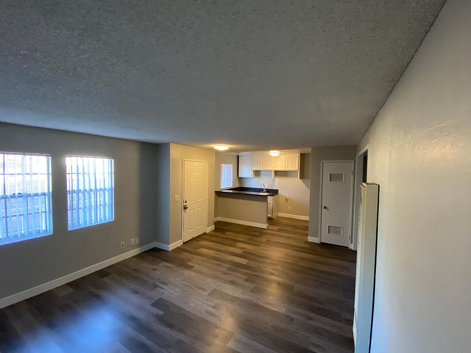 1st image of 930 N Inglewood Ave