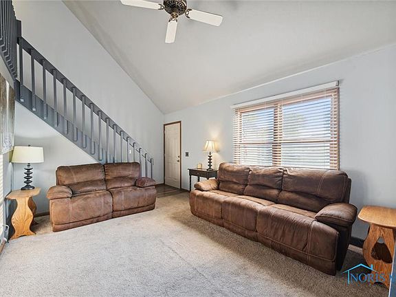 5th image of 6202 White Oak Dr