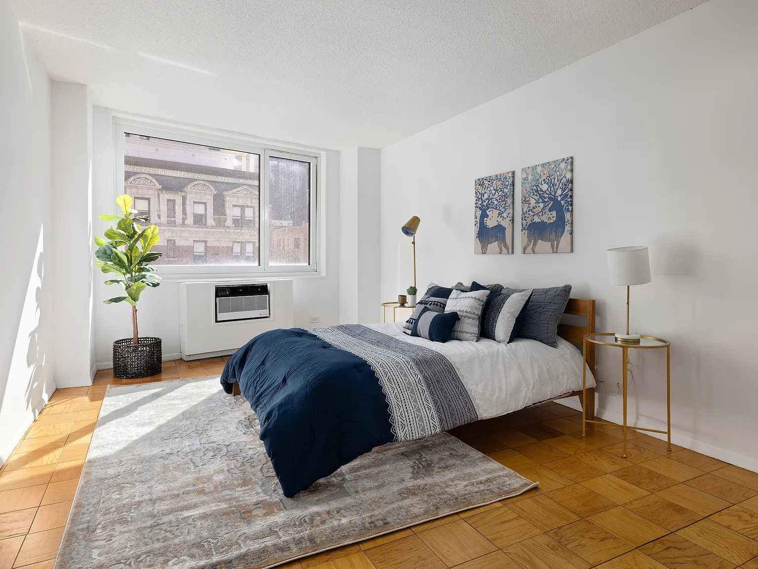 230 West 55th Street — Photo 4