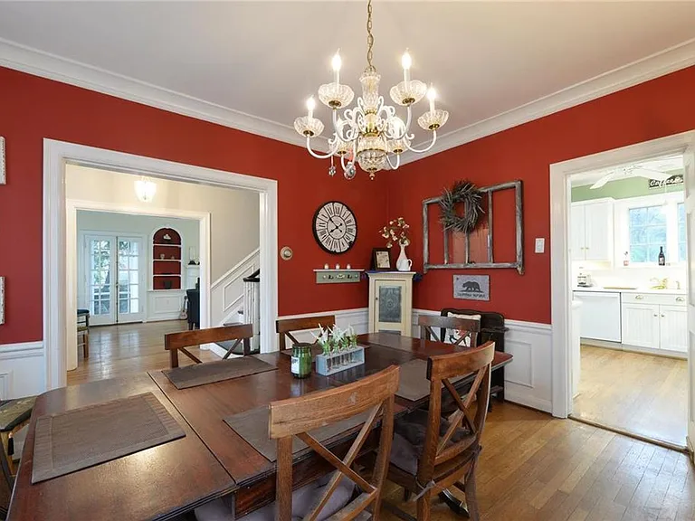31 Algonquin Wood Pl — Photo 15
