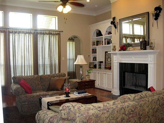 4th image of 188 Grand Maison Blvd
