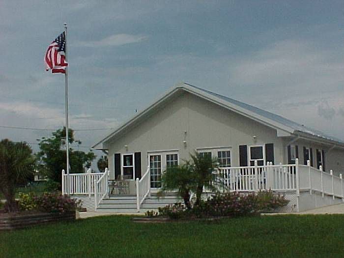 2nd image of 28475 Royal Palm Dr