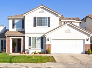 6574 E Simpson Ave, Fresno, CA