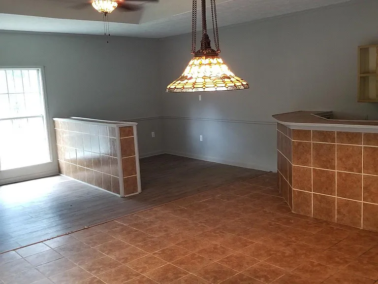 211 Cherry Hill Dr — Photo 12