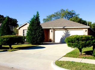 1021 Pearson St, Irving, TX 75061