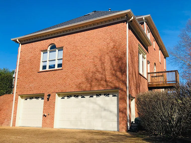 9507 Eastgate Ct — Photo 38