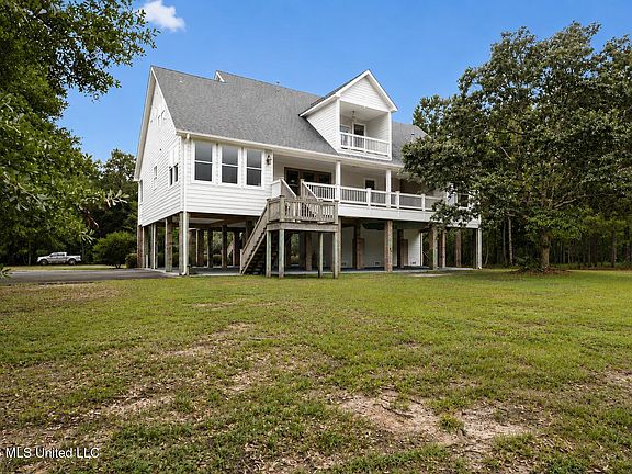 4th image of 10051 Cain Rd
