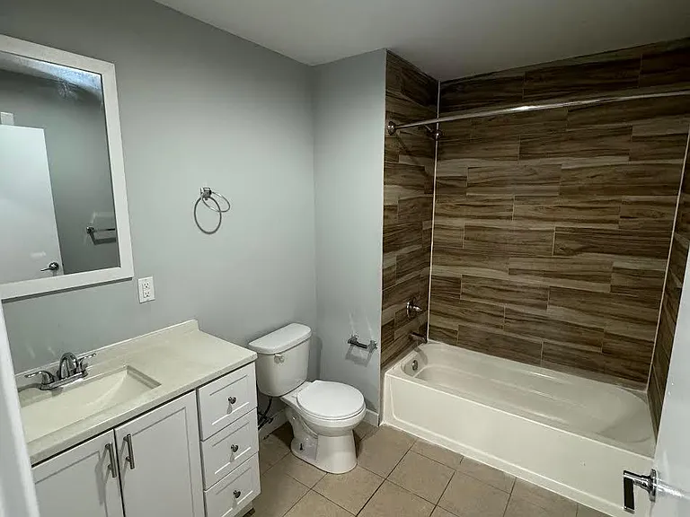 144 Fair St — Photo 5