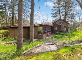 2615 Yellow Creek Rd, Akron, OH 44333