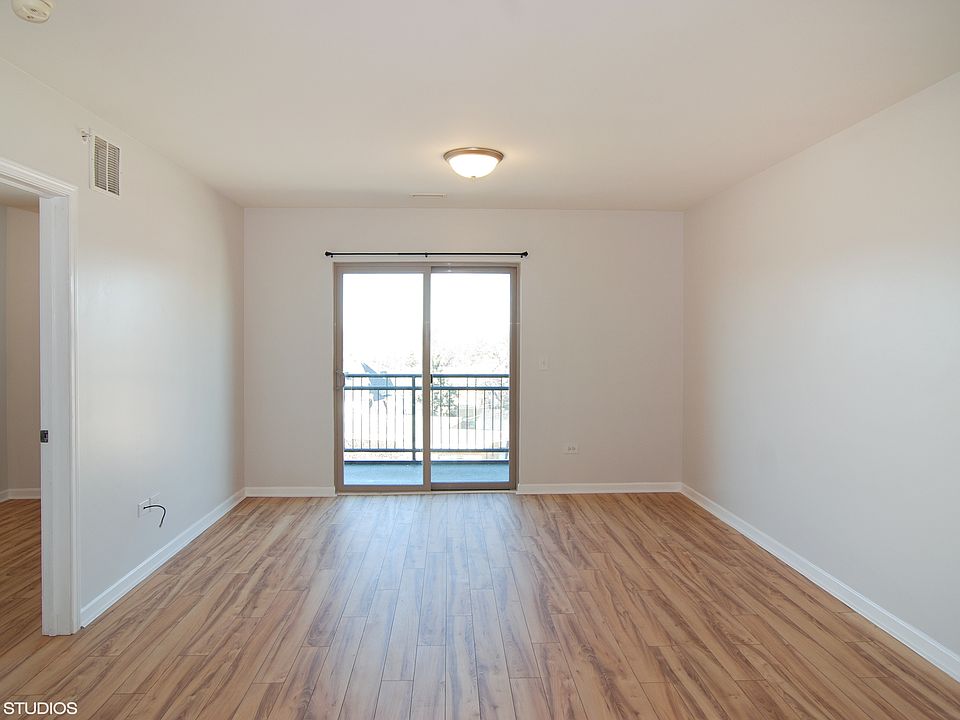 1st image of 3202 Oak Park Ave #5A