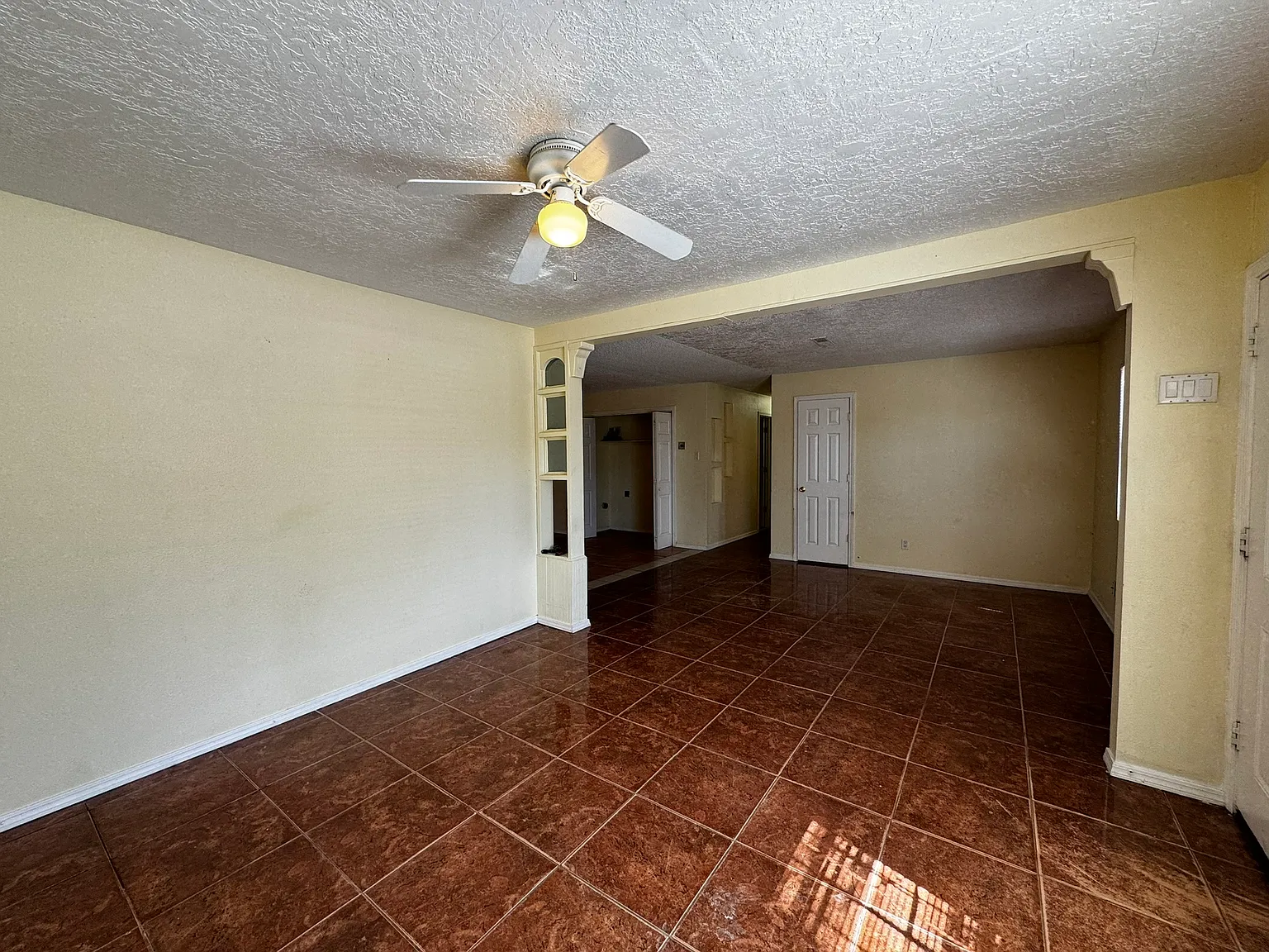 4813 West Glen Drive Southwest - 1 — Photo 3