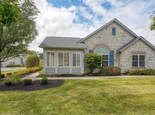 4143 Aumbrey Ct #31, New Albany, OH 43054