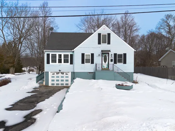 106 Augusta Street, Watertown, CT 06779
