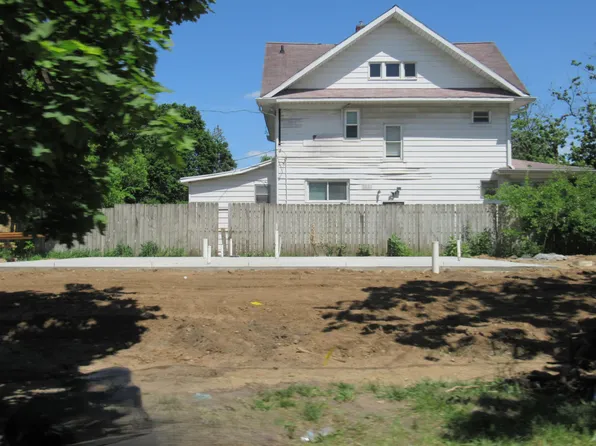 126 Greenwood Ave, Battle Creek, MI 49037