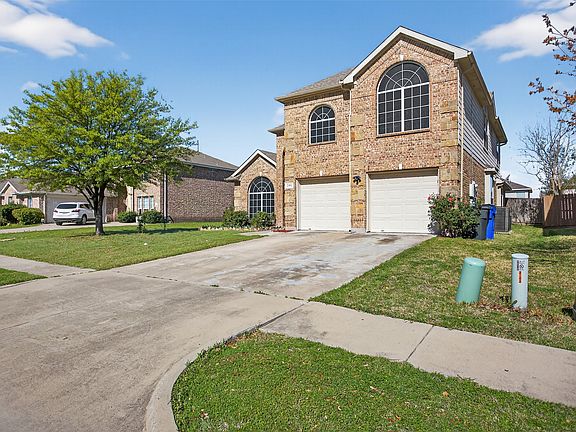 2nd image of 2102 Pecan Ridge Dr