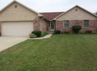 438 Cardinal Dr, Whiteland, IN