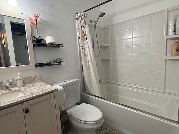 4th image of 166 Quincy Shore Dr Unit 123
