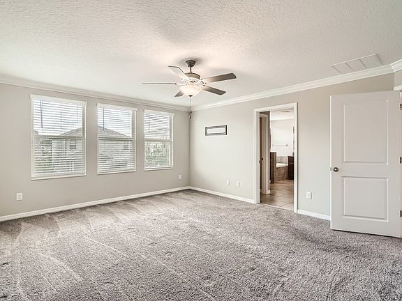 5th image of 9036 Pleasant Woods Dr