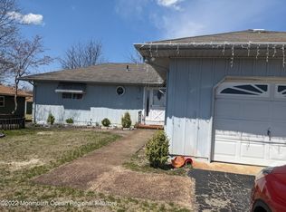 665 Jamaica Blvd, Toms River, NJ 08757