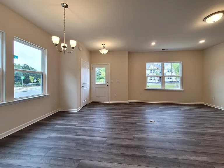 200 Parker Station Ave — Photo 20