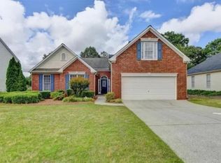 862 Tanners Point Dr, Lawrenceville, GA 30044