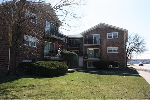 1st image of 4545 S Prescott Ave #207