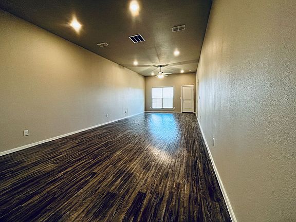 3rd image of 1624 133rd St #B