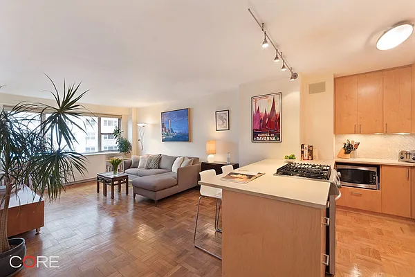 Sold by CORE | media 7