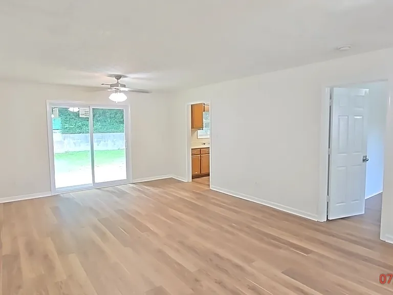 120 Marians Way — Photo 3