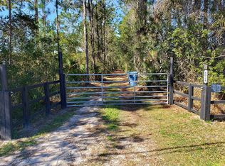 6024 Winning Wood Trl, De Leon Springs, FL 32130