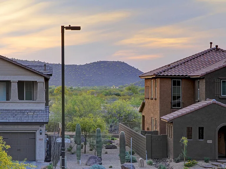 3607 E Salter Dr — Photo 31