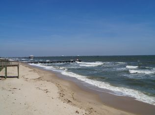 252 W Ocean View Ave, Norfolk, VA 23503