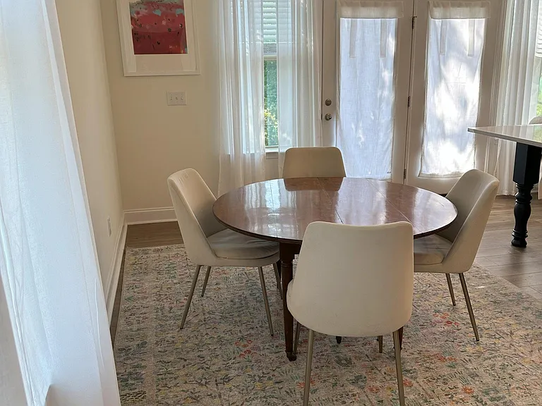 400 Simeon Dr — Photo 12