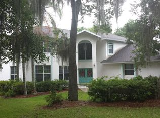 6732 Forestwood Dr W, Lakeland, FL 33811