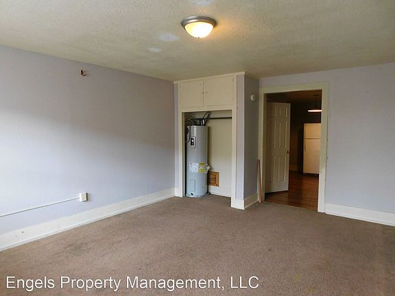 4th image of 110 W Pne #4