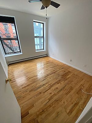 1st image of 122 Allen St #7A